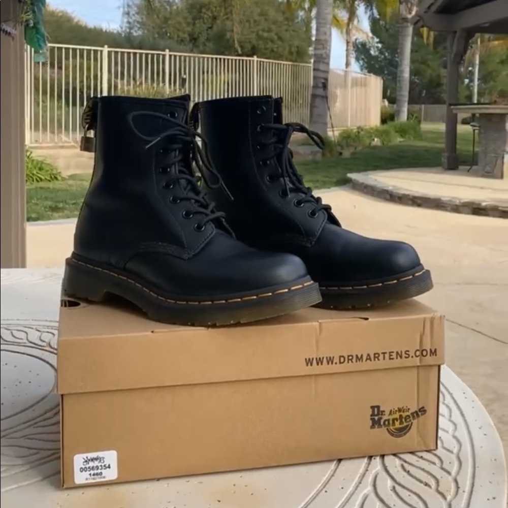 Black 1460 W Smooth Leather Dr. Martin’s